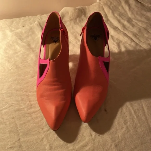 Woman’s fluevogs - Picture 3 of 5